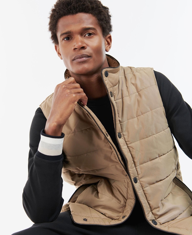 Beige Men's Barbour Farnham Vest | UAVMTJ-075