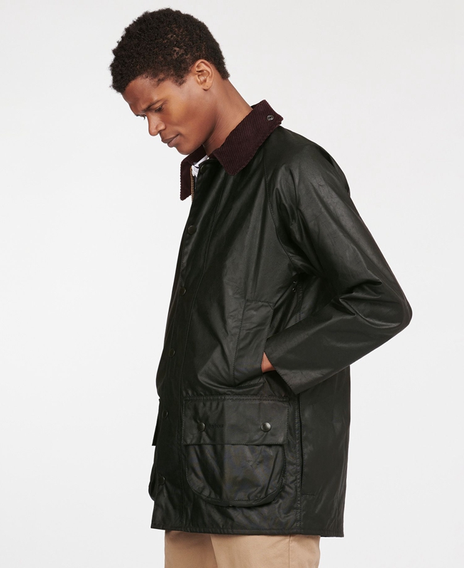 Black Men's Barbour Beaufort® Waxed Jackets | XRZVDU-936