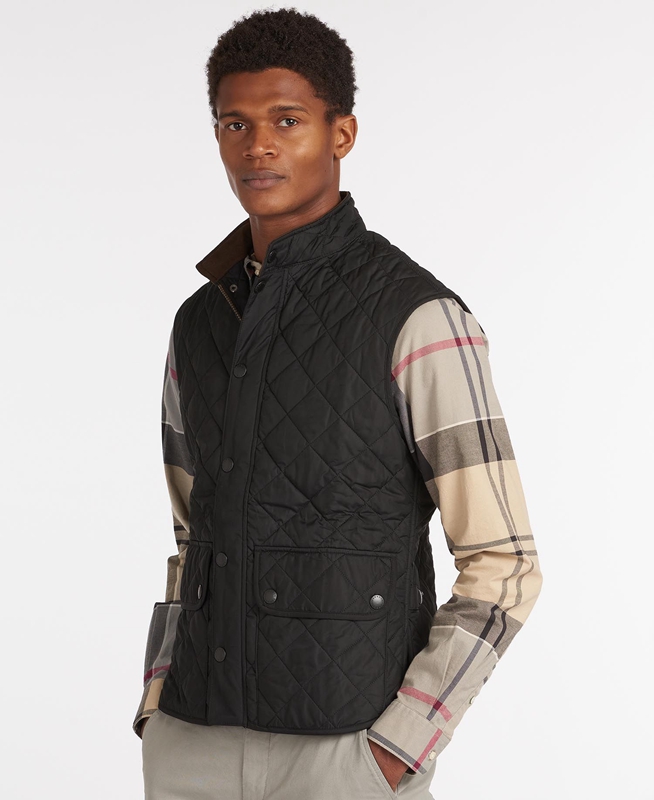 Black Men's Barbour Lowerdale Vest | AIUMCK-861