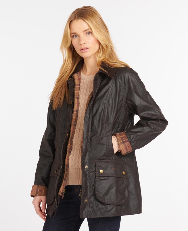 Brown Women's Barbour Beadnell® Waxed Jackets | VAECMH-314