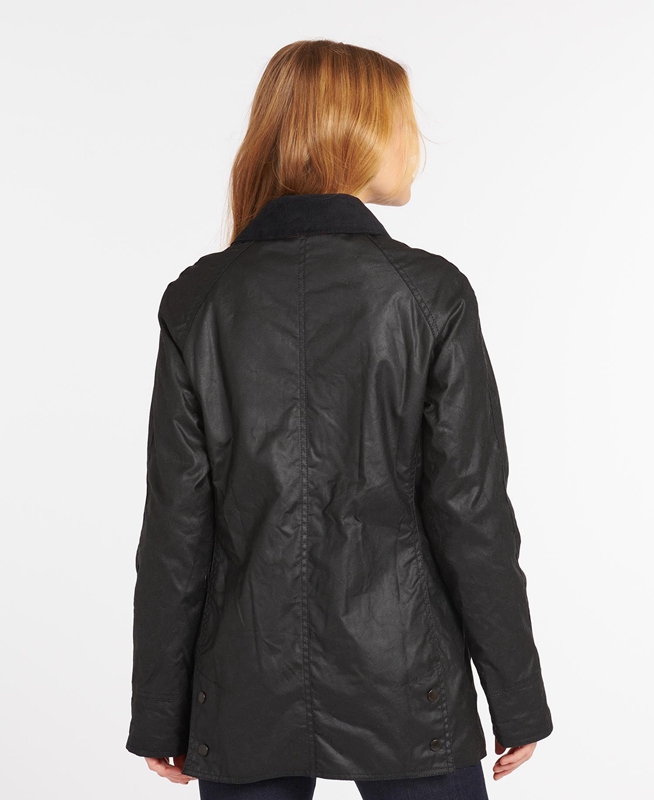 Black Women's Barbour Beadnell® Waxed Jackets | YURPDG-209