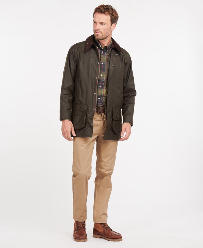 Olive Men's Barbour Classic Beaufort® Waxed Jackets | FKQNBE-625